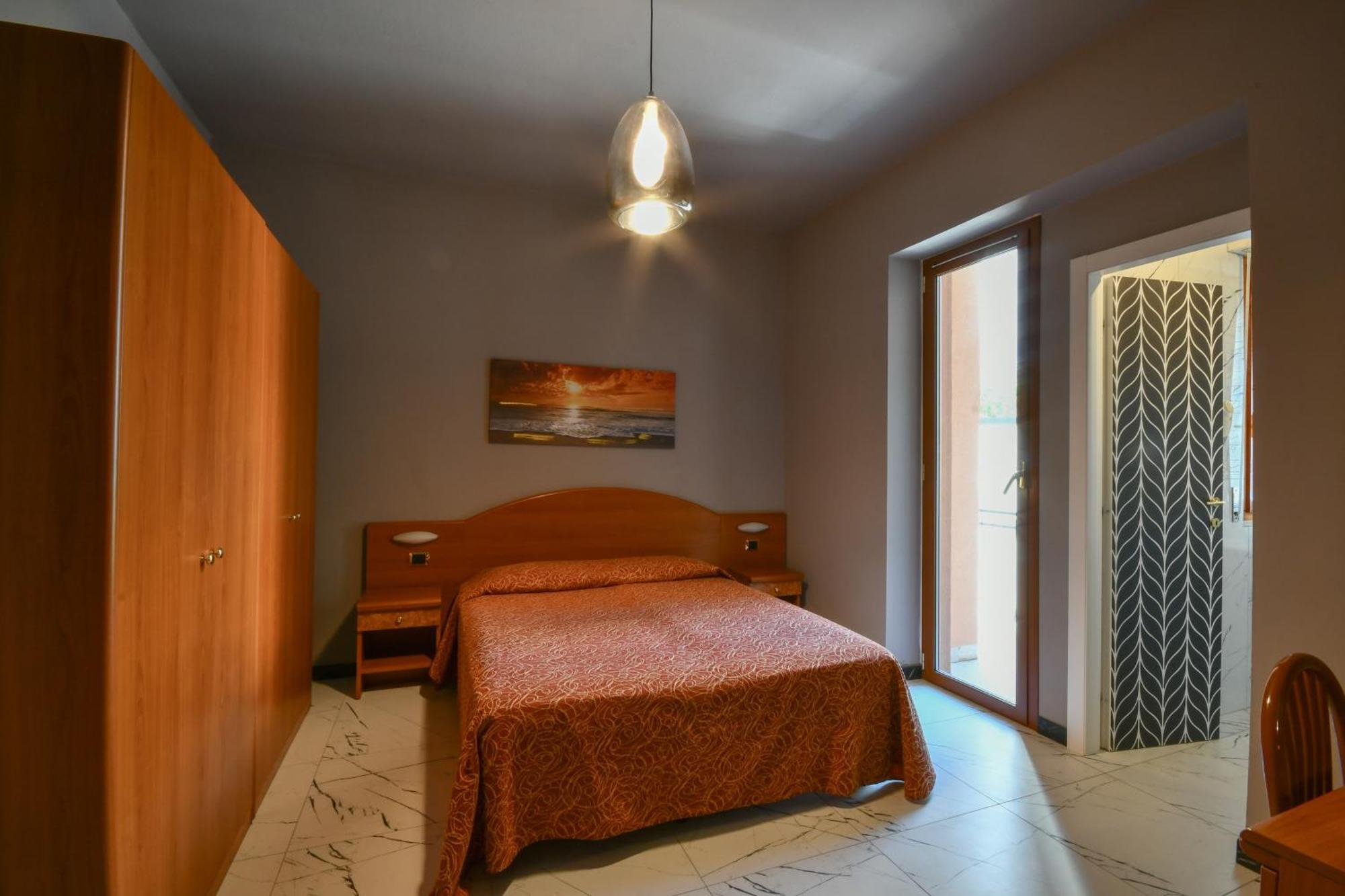 Hotel Residence Paradiso Moneglia Bilik gambar